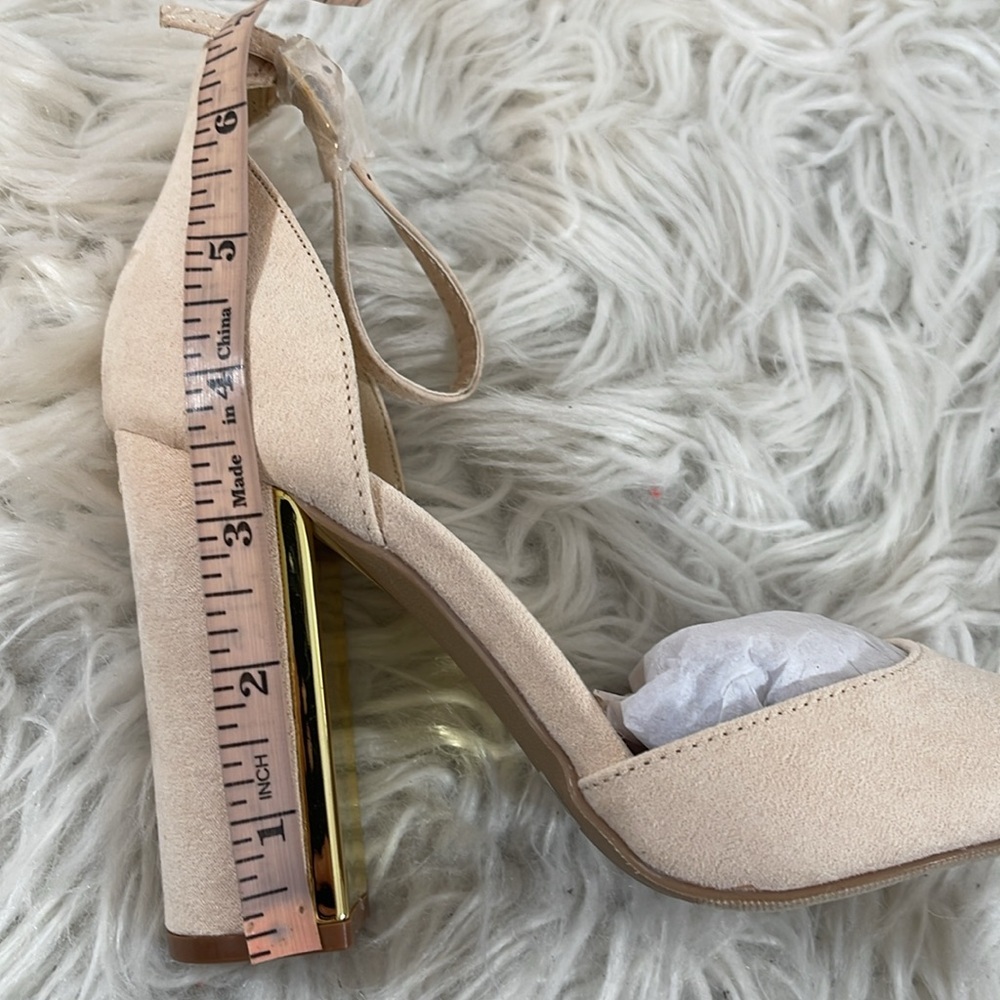 LULUS Laura Light Nude Suede Ankle Strap Chunky Heels Size 5.5 NEW - Picture 12 of 15